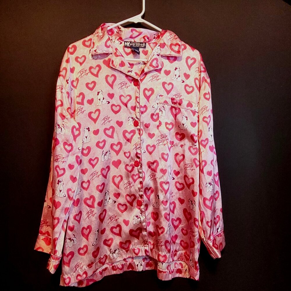Vintage Big Dogs Pajama Shirt Polyester Pink Button Up Hearts Hong Kong Medium
